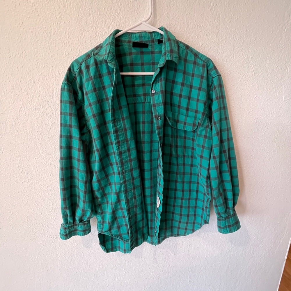 Patagonia women’s green plaid button shirt S